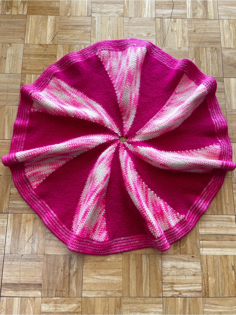 Vintage Handmade Crochet Tree Skirt Pink White Retro Christmas Decor 60s MCM Mod